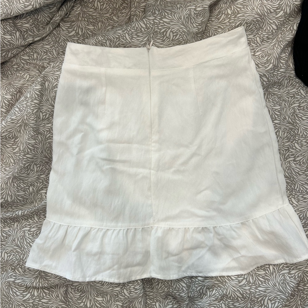 White Ruffled Skirt - Picture 3 of 3